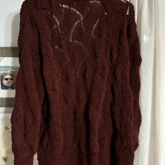 Burgundy Cardigan Sweater - Picture 4 of 4